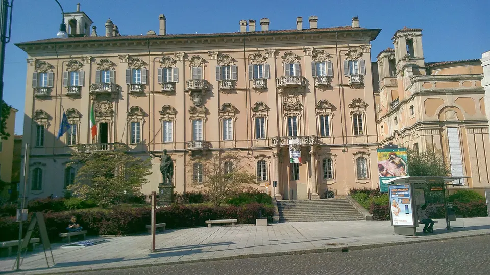 Pavia, ordinanza del sindaco per il contenimento della zanzara tigre