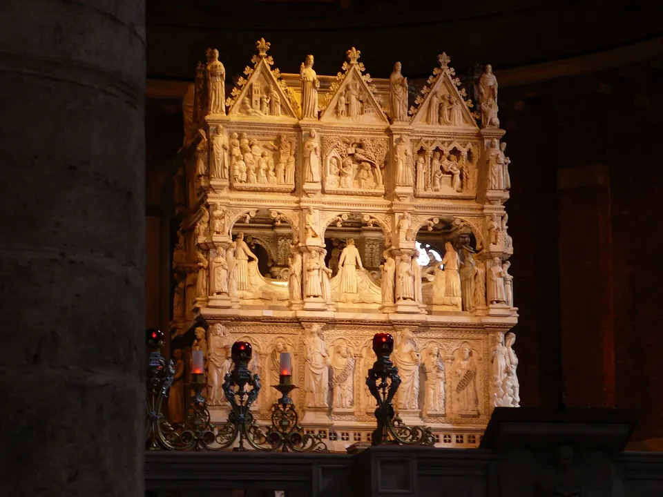 Pavia, il Papa scrive al Volta: apprezzamento per il progetto sull'Arca di Sant'Agostino