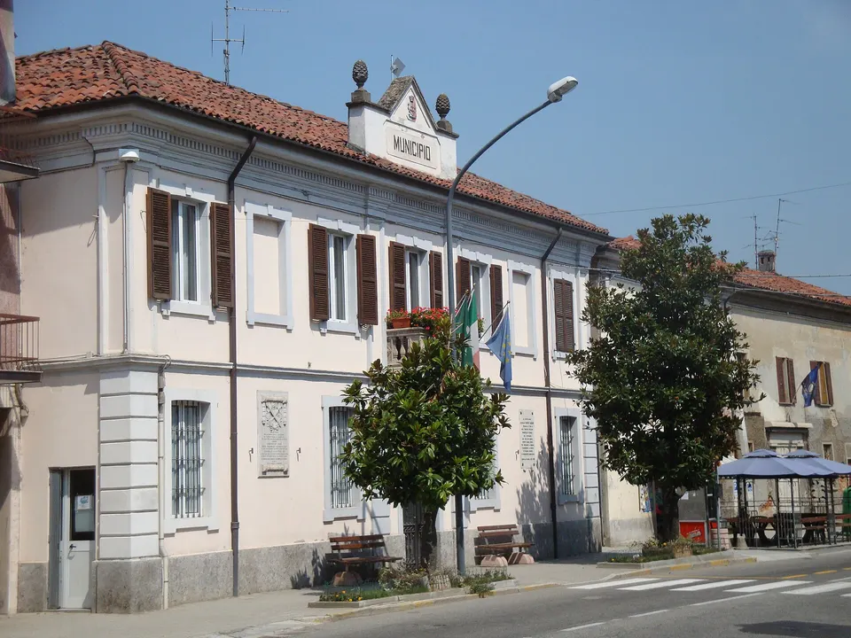 Minori in comunità, fondi regionali per undici Comuni della Lomellina