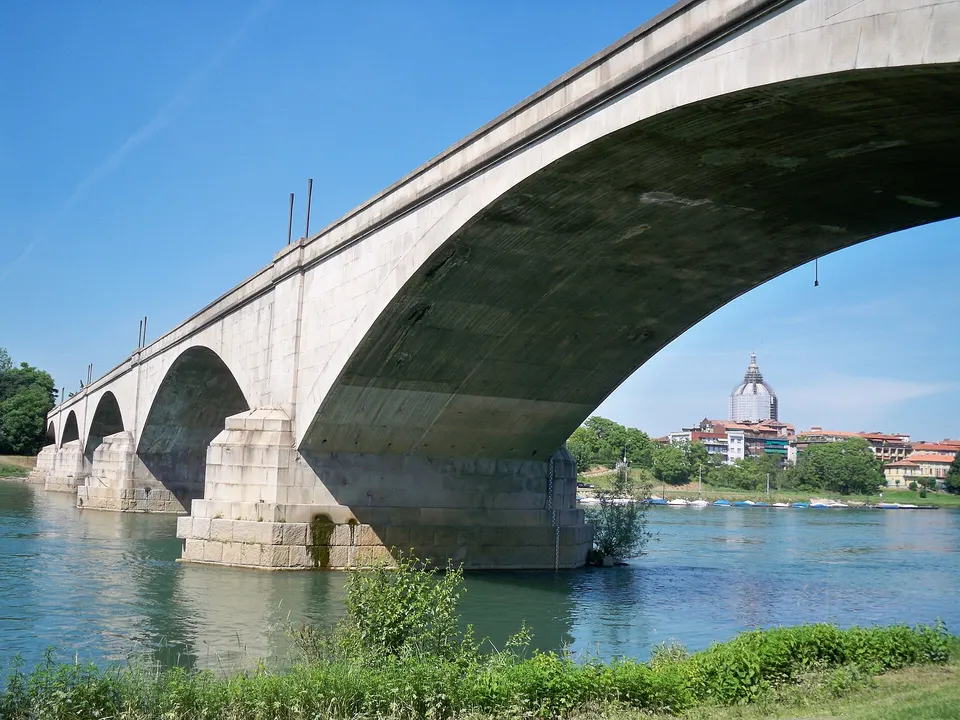 Regione Lombardia, 345.960 euro alla Provincia di Pavia per ponti e strade