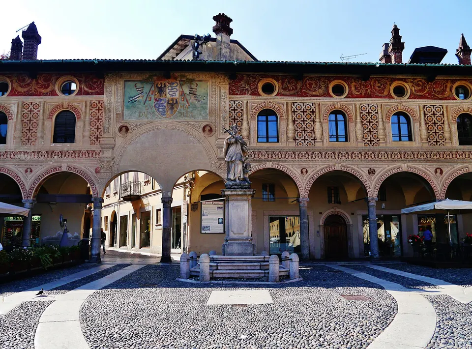 Vigevano, al Neet Hub un workshop su CV e colloqui per ragazzi dai 14 ai 29 anni