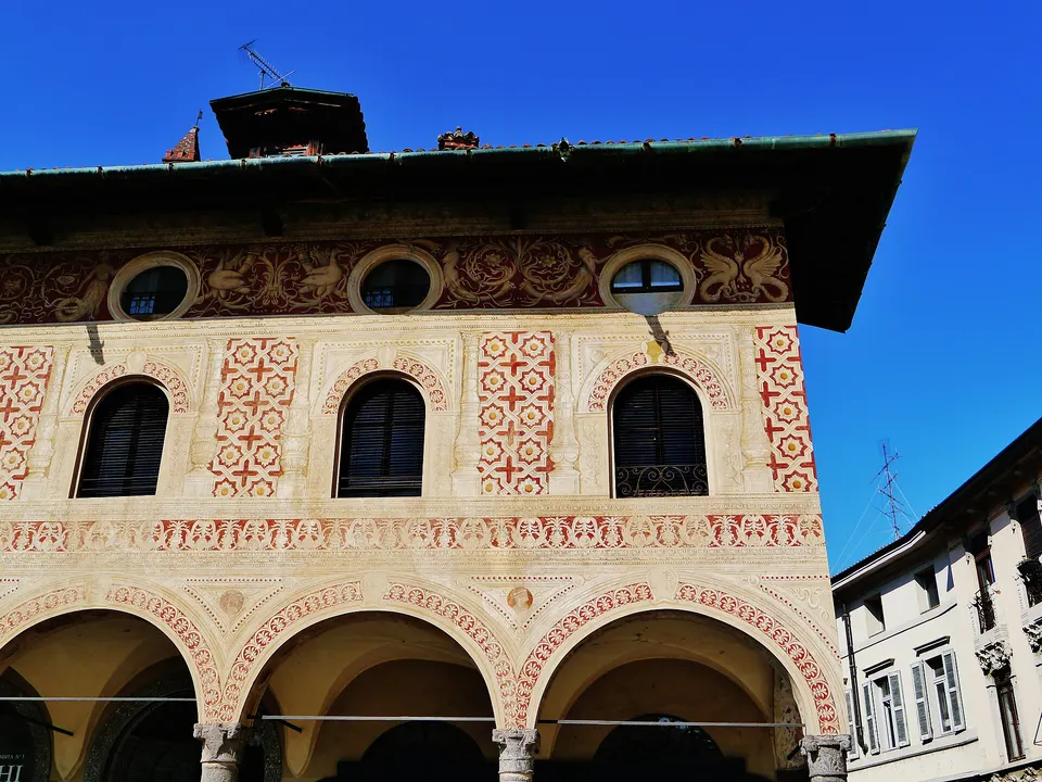 Vigevano, avviso pubblico per sponsorizzare le iniziative del Natale 2026