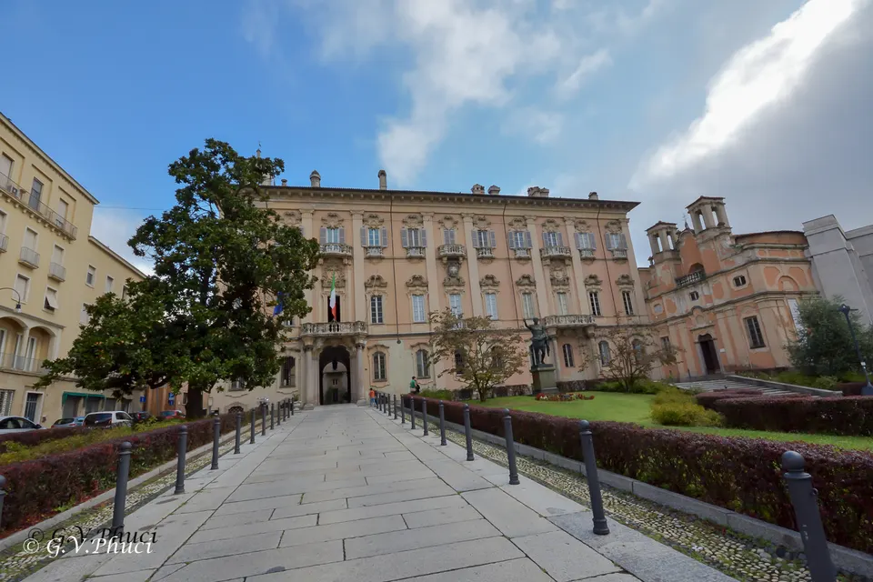 Palazzo Mezzabarba