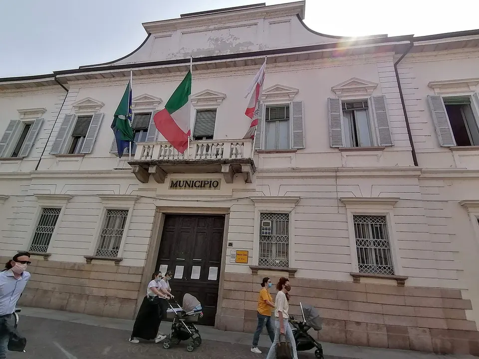 Il municipio di Vigevano.